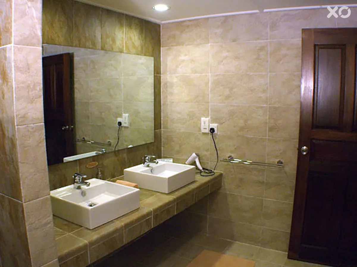 Nakai Alimatha Resort
