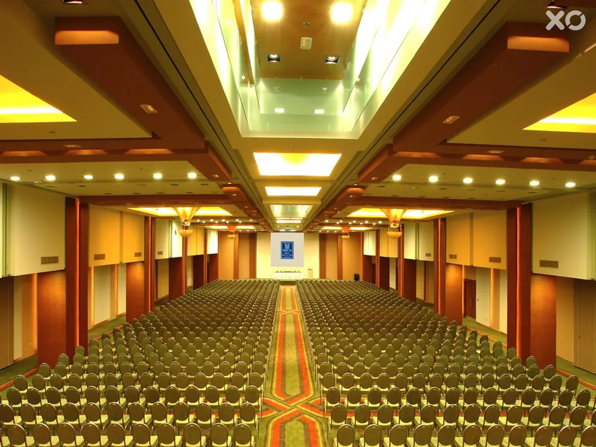 Minoa Palace Resort & Spa Hotel