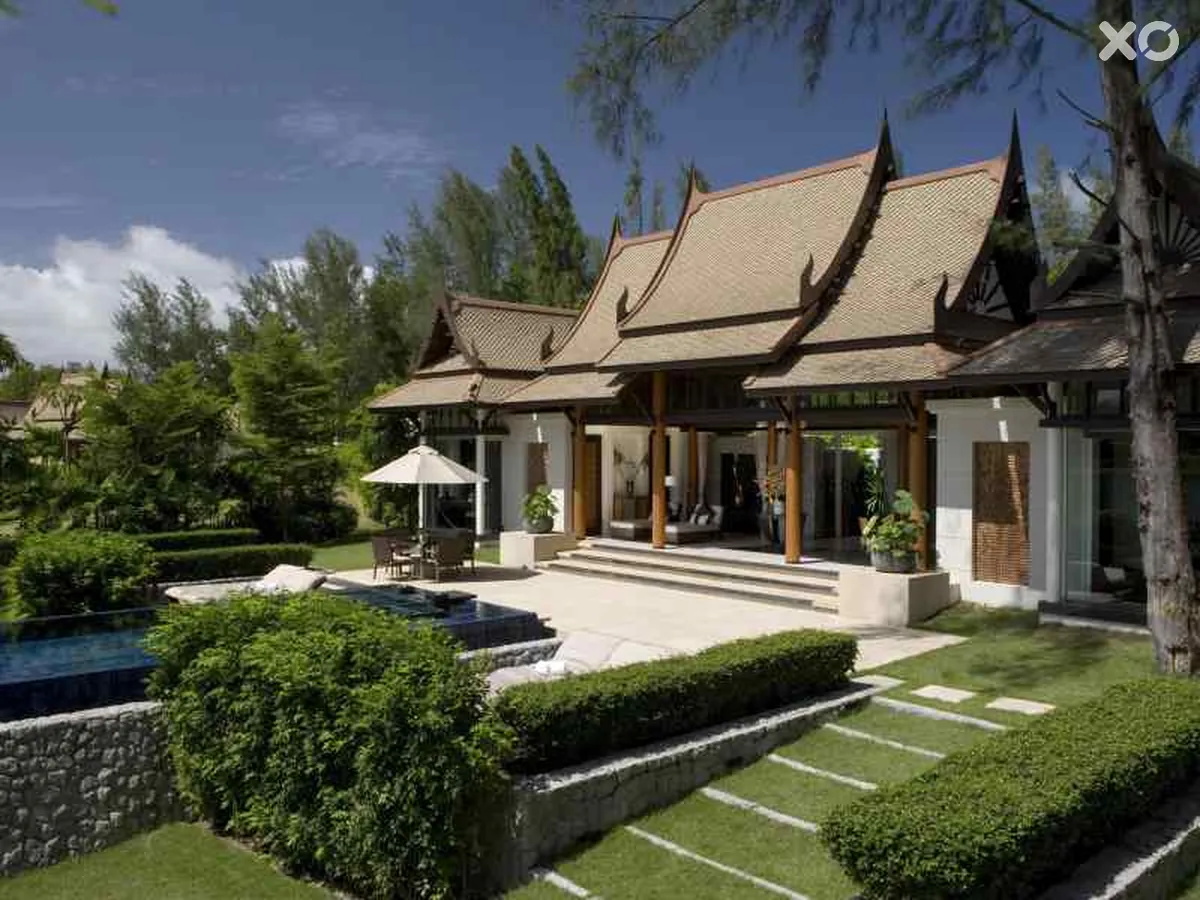 Double Pool Villas by Banyan Tree