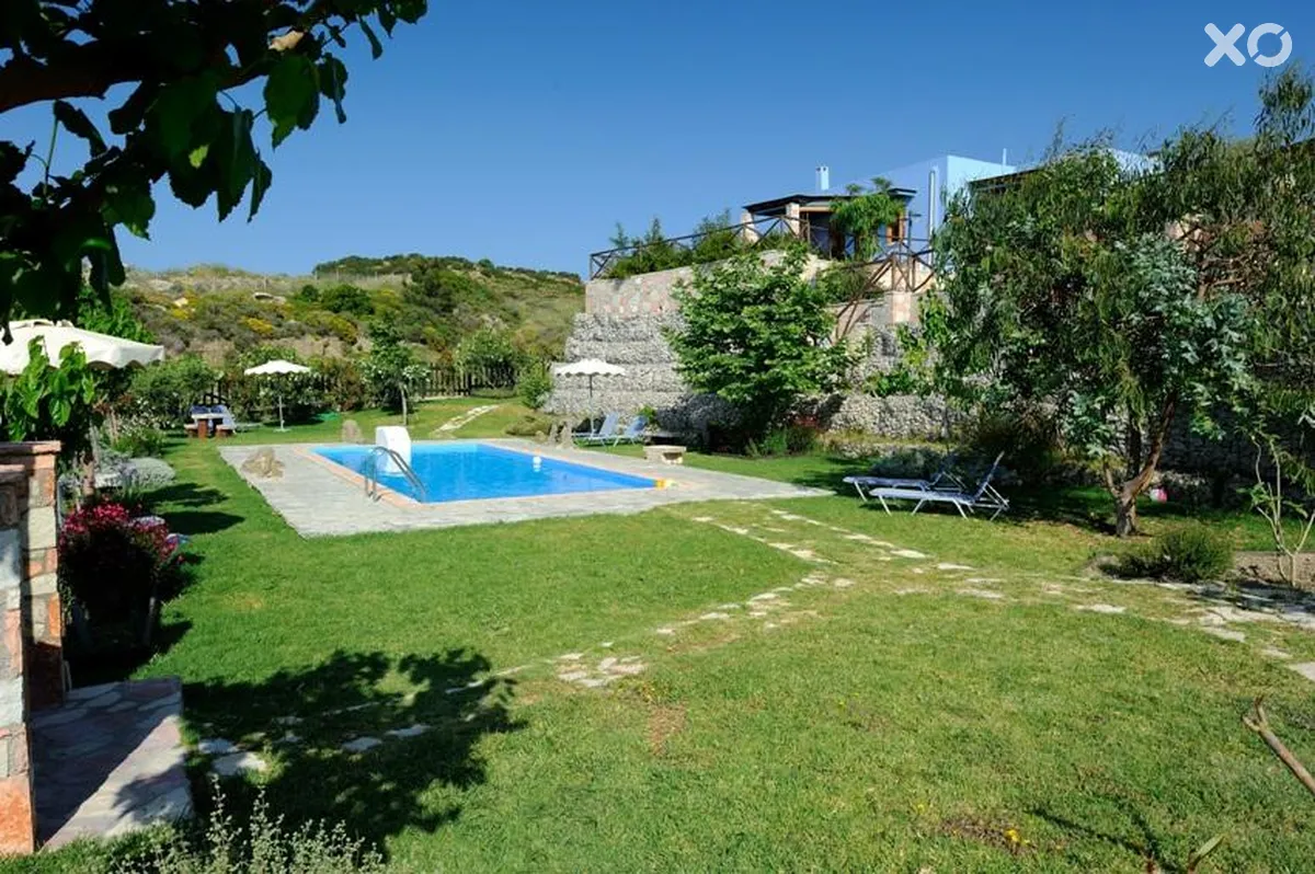 Petroto Villas