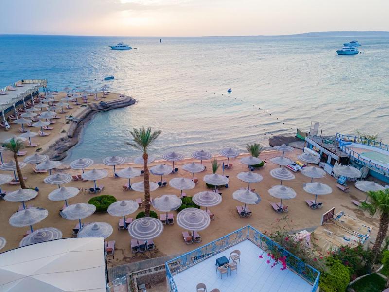 Sphinx Aqua Park Beach Resort