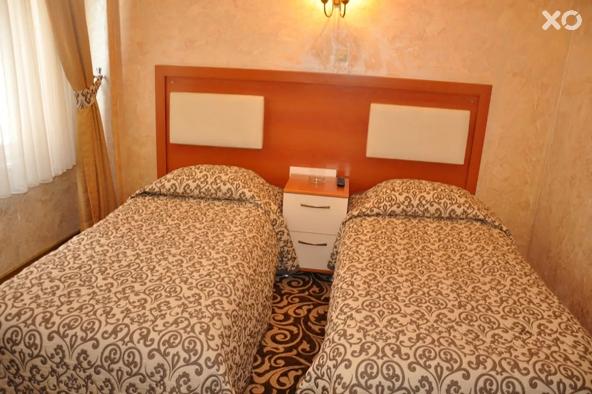 Kaya Madrid Hotel