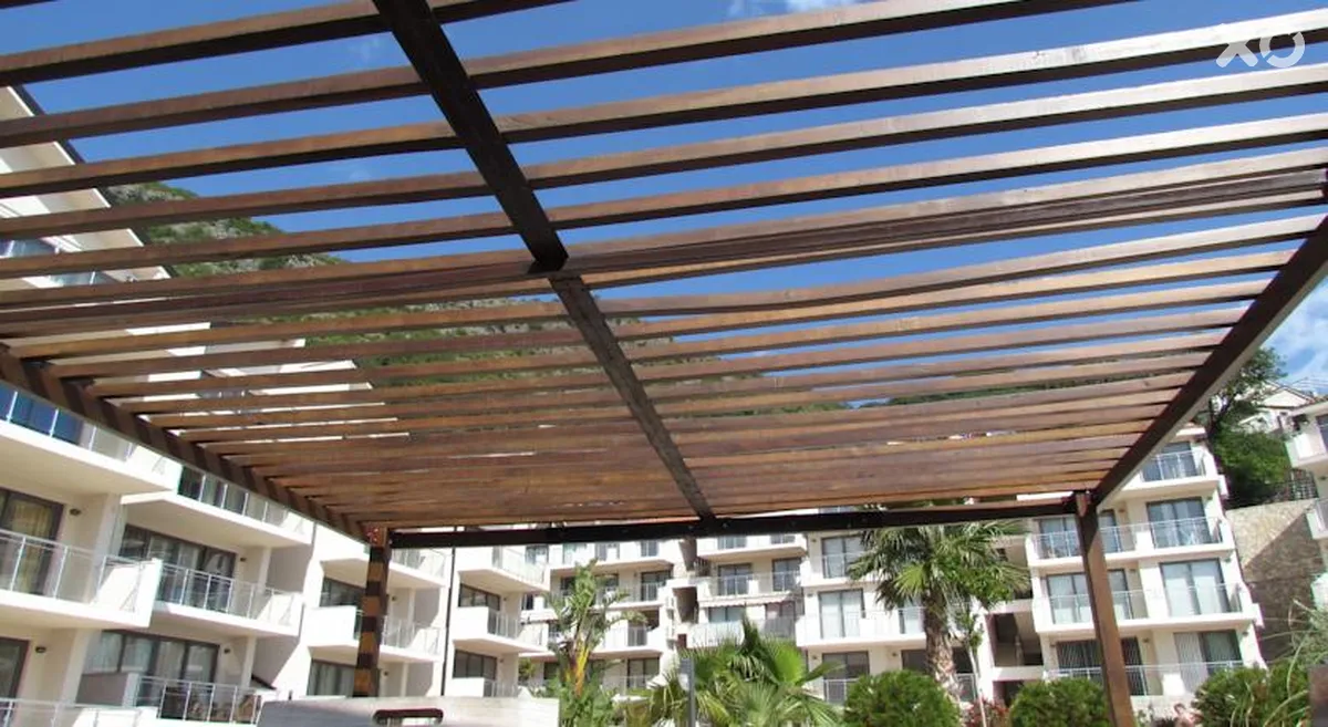 Blue Horizon Apartments