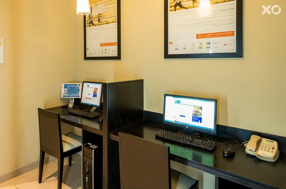 Holiday Inn Express Dubai Jumeirah