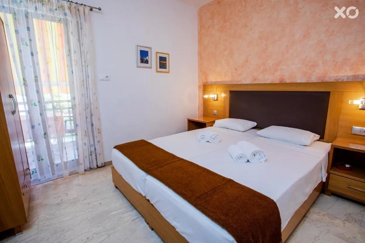 Maik Apartments
