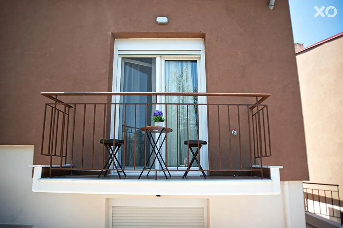 Valery Apartments