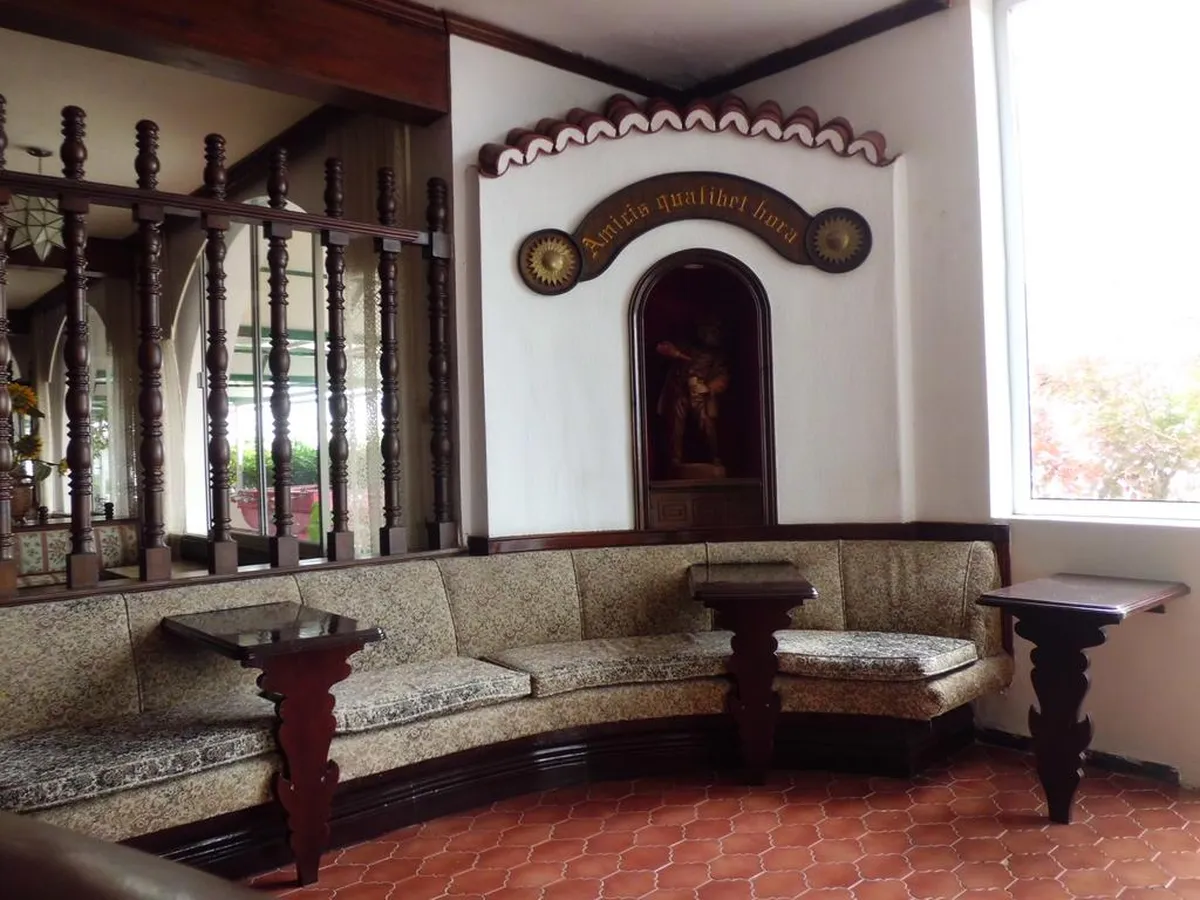 Casa del Sol Hotel