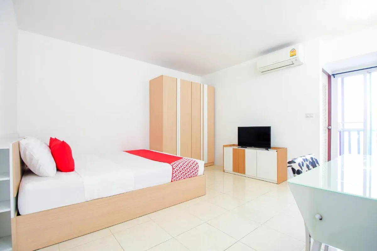 Capital O 411 Grandview Condo 15