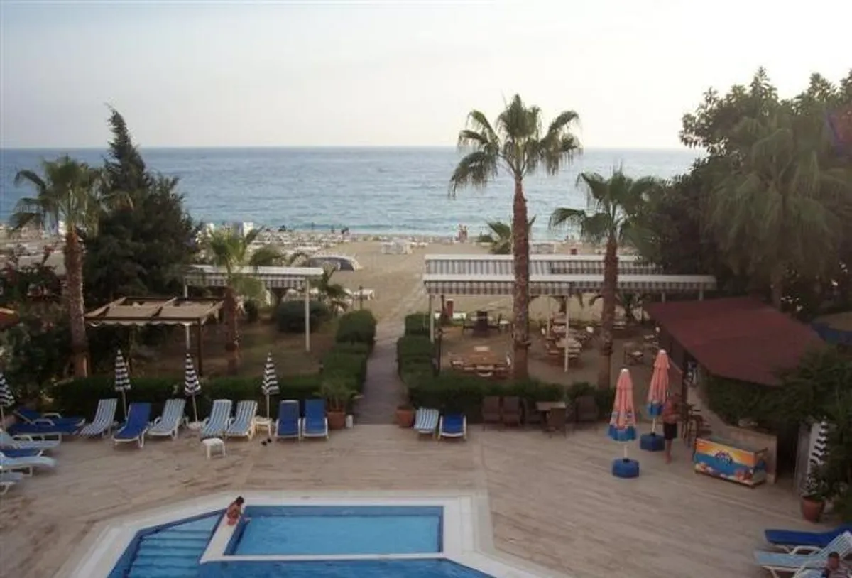 Elysee Beach Hotel