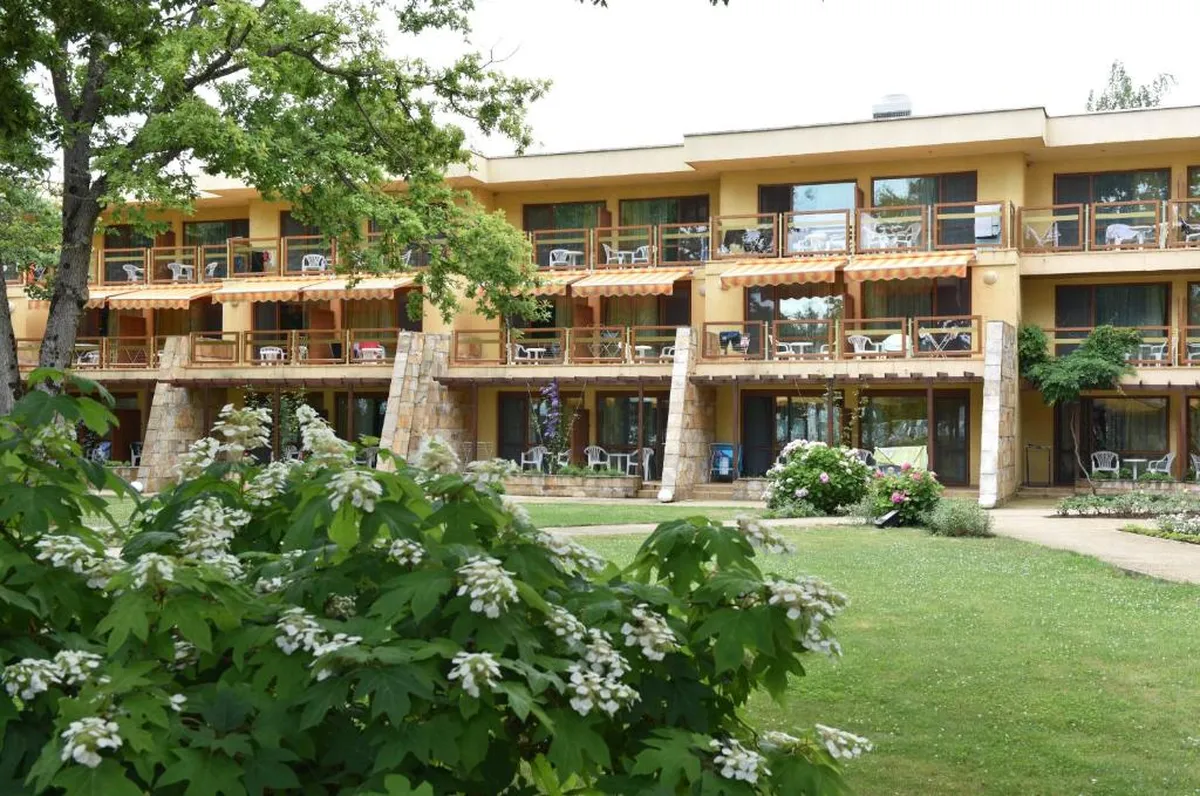 Les Magnolias Hotel