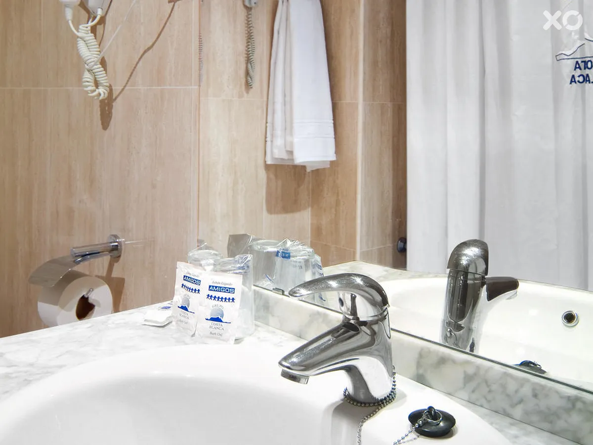 Magic Aqua Rock Gardens Hotel
