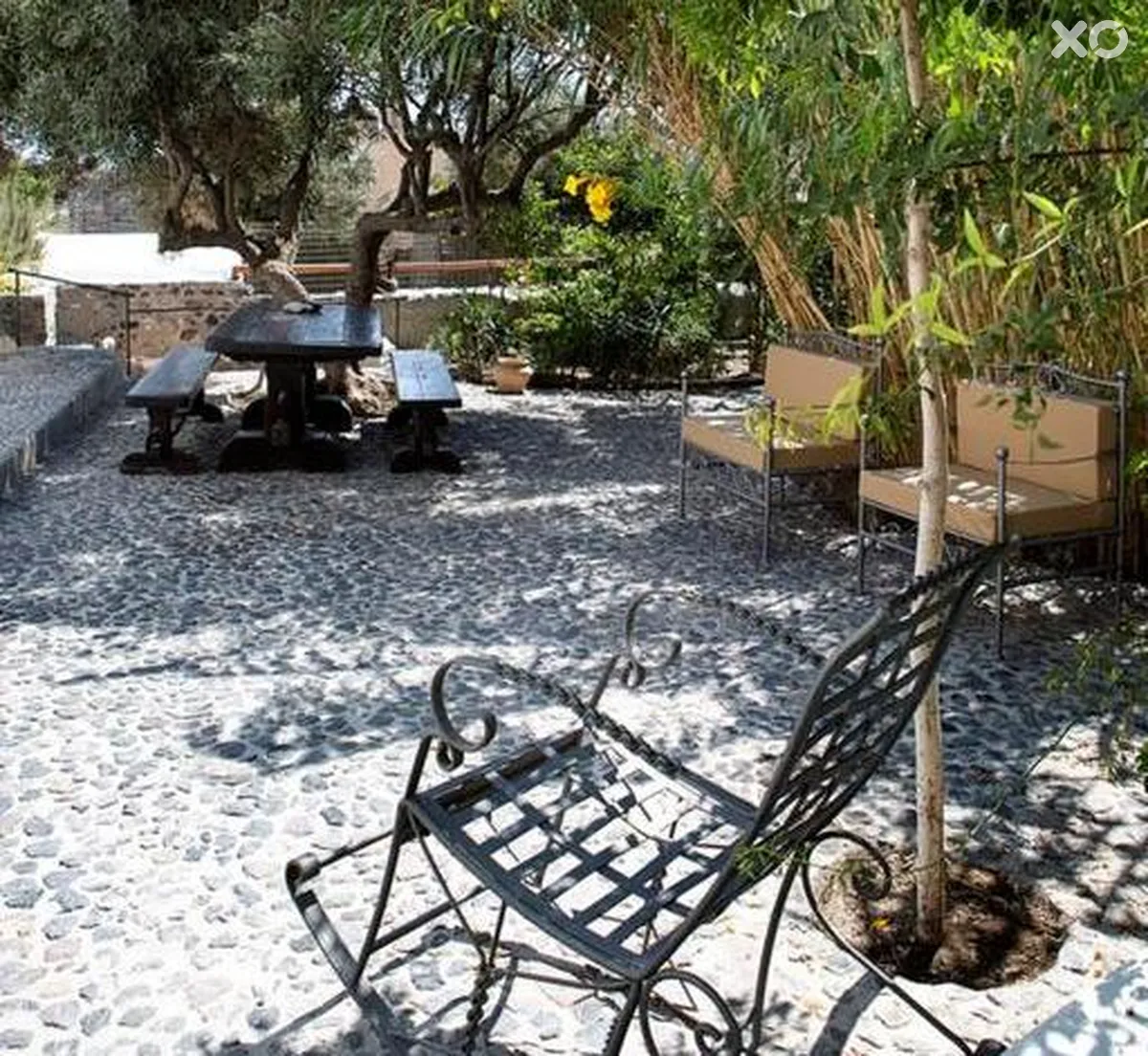 Villas & Mansions of Santorini