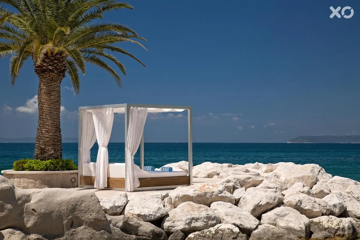 Le Meridien Lav
