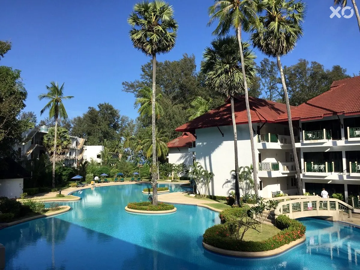 Amora Beach Resort Phuket
