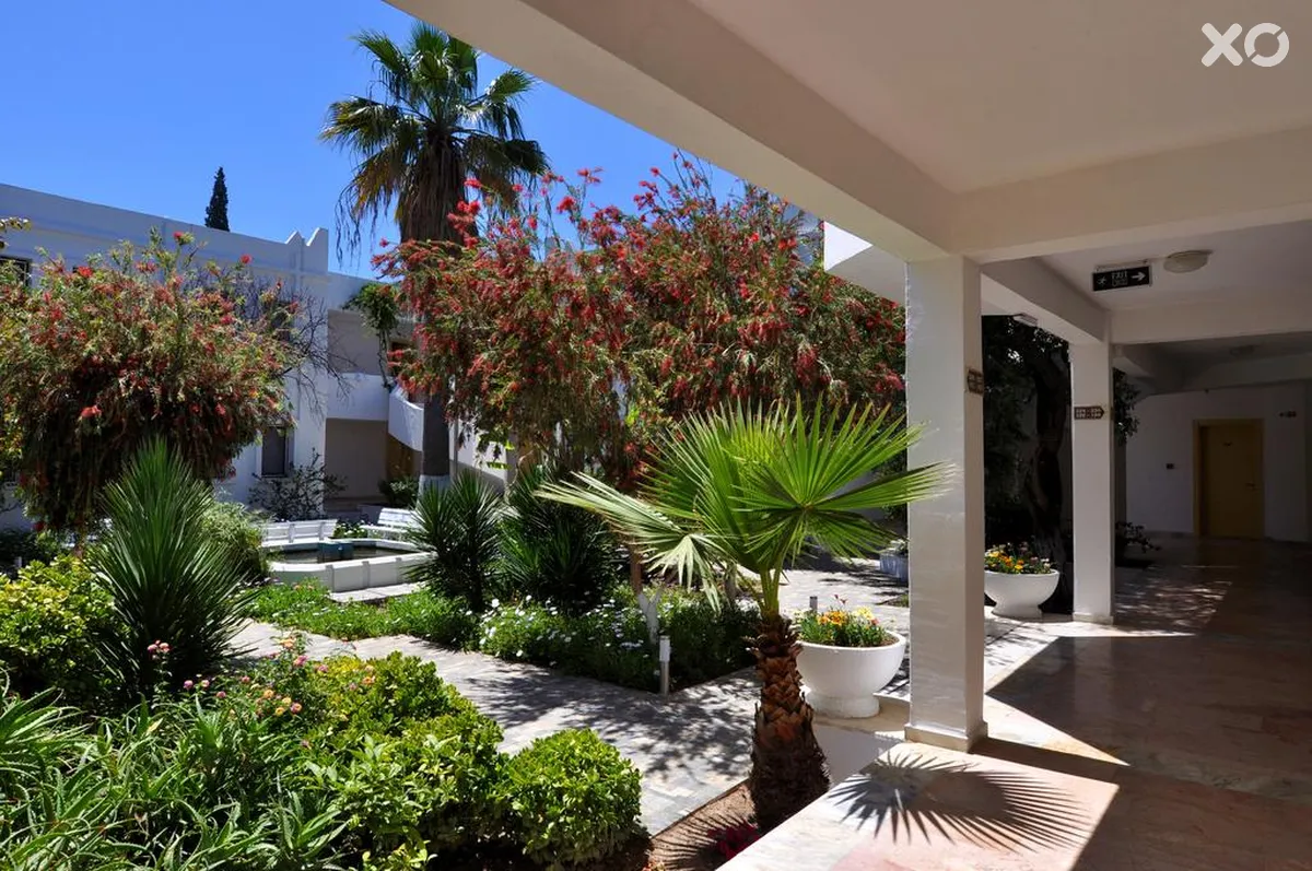 Atrium Hotel