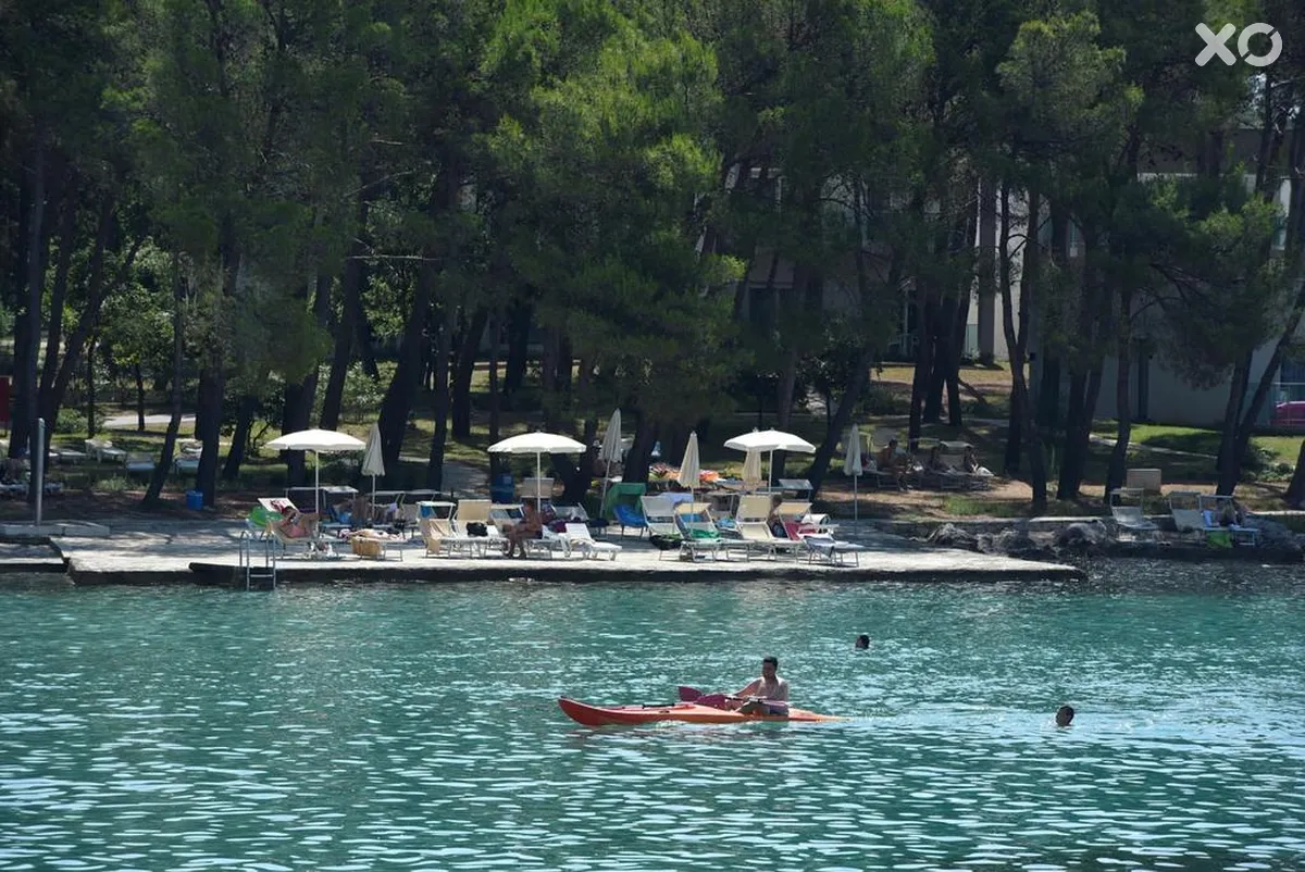 Crvena Luka Hotel & Resort (Crvena Luka Apartments & Villas)