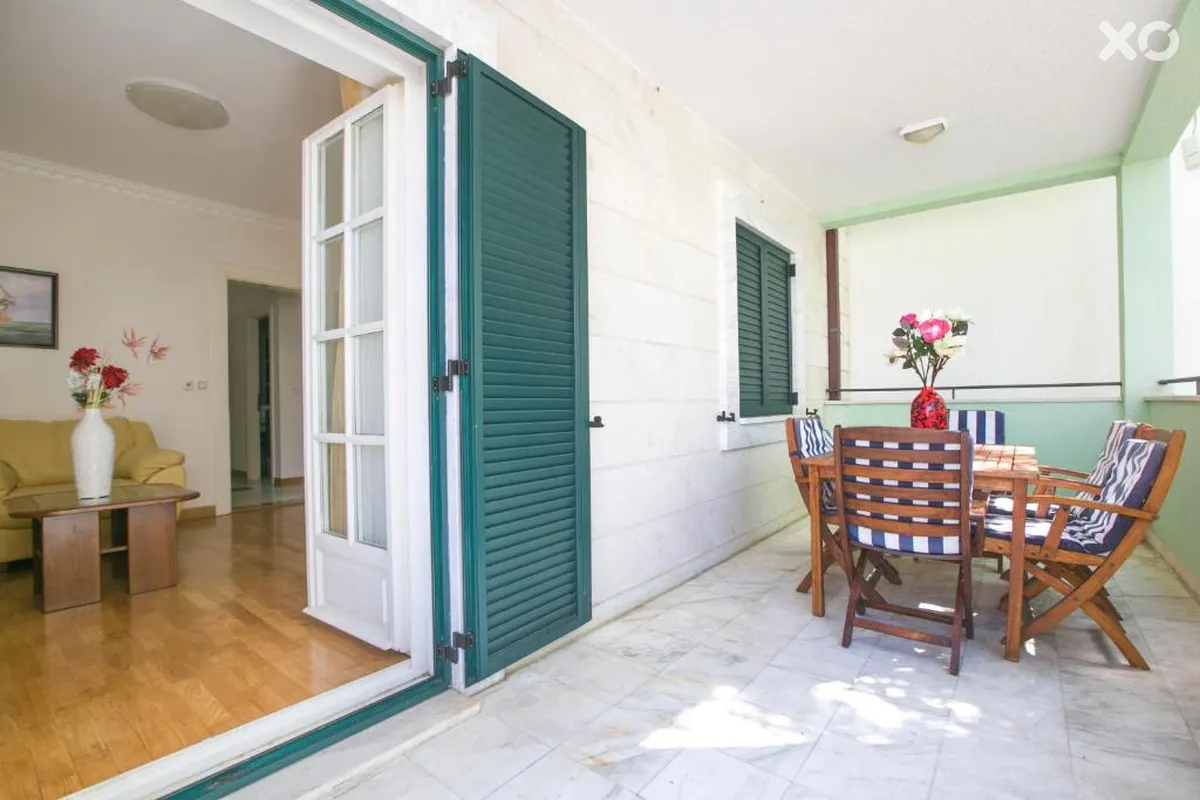 Montesan Apartments