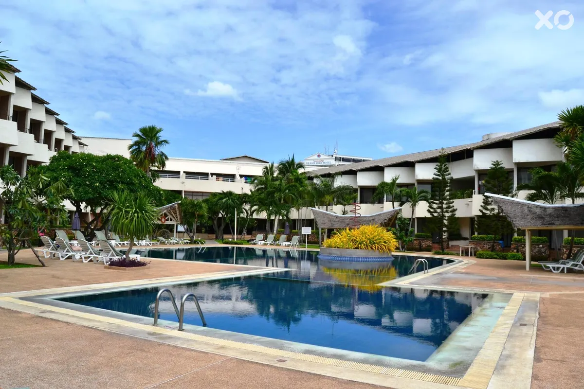 Tropicana Hotel