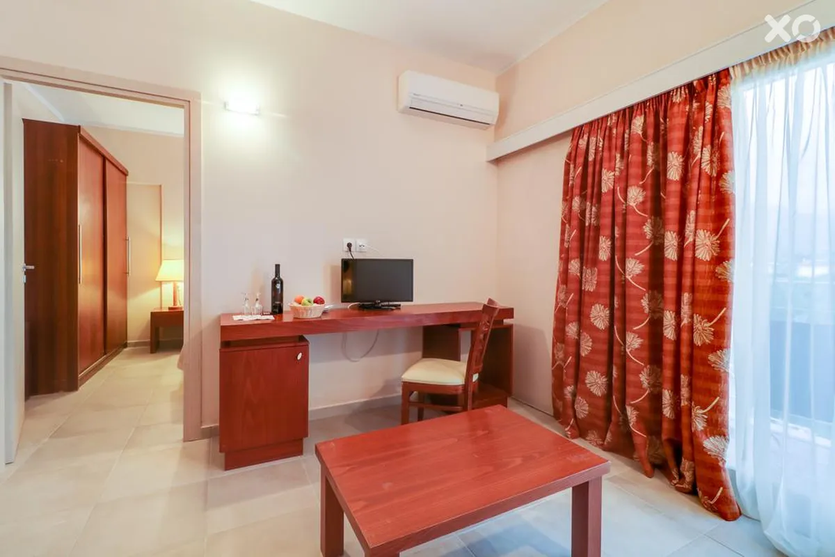 Calamos Beach Hotel