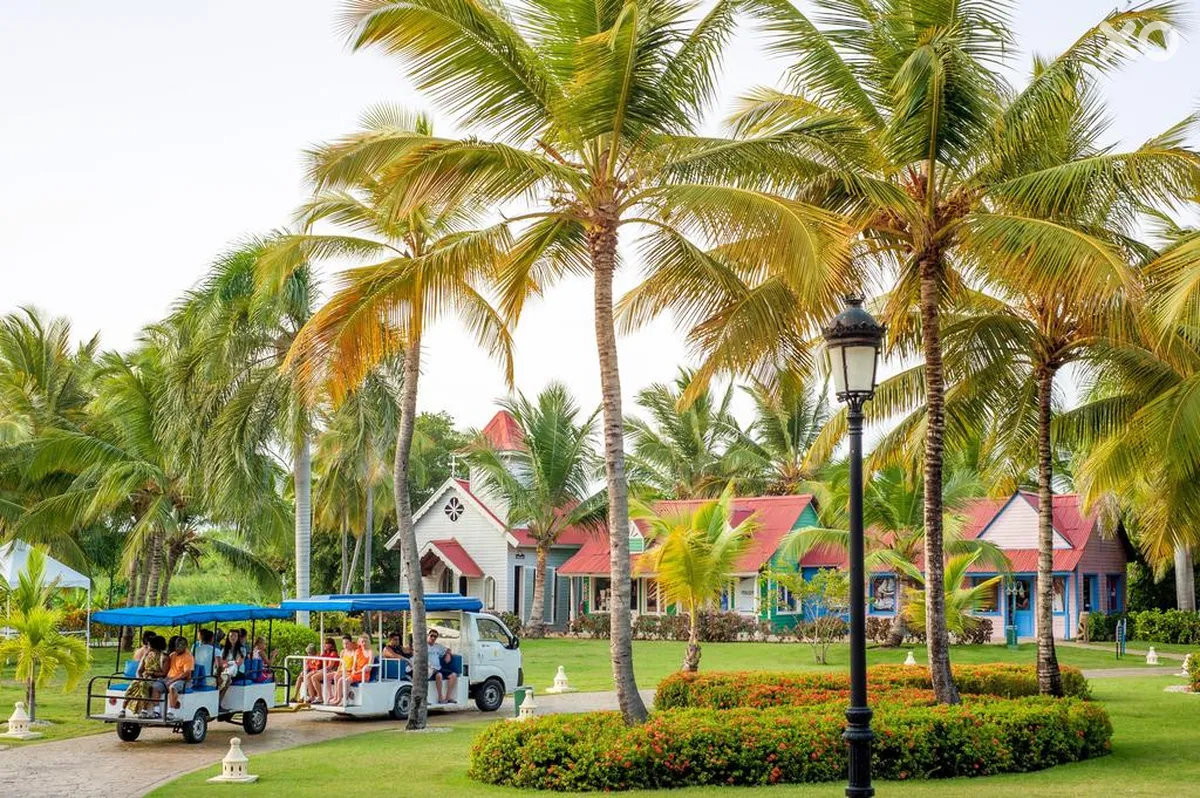 Tropical Princess Beach Resort & Spa