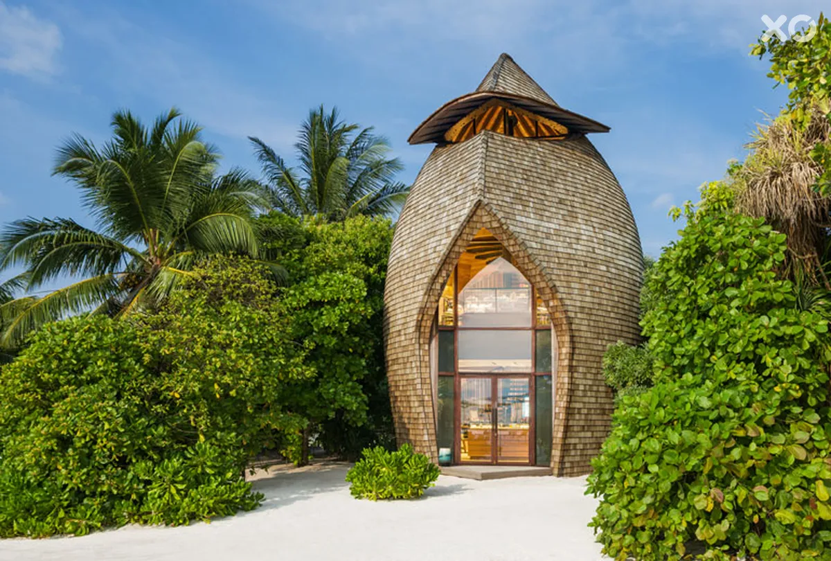 The St. Regis Maldives Vommuli Resort