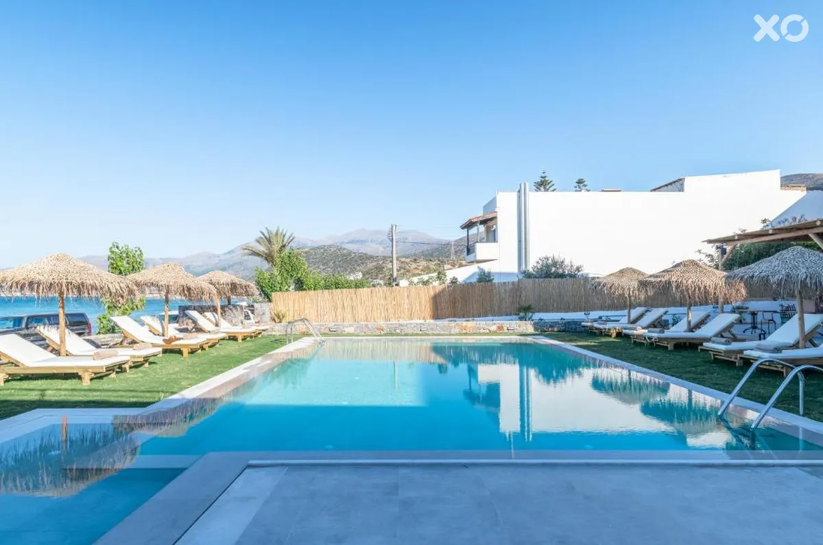 Golden Bee Lifestyle Hotel