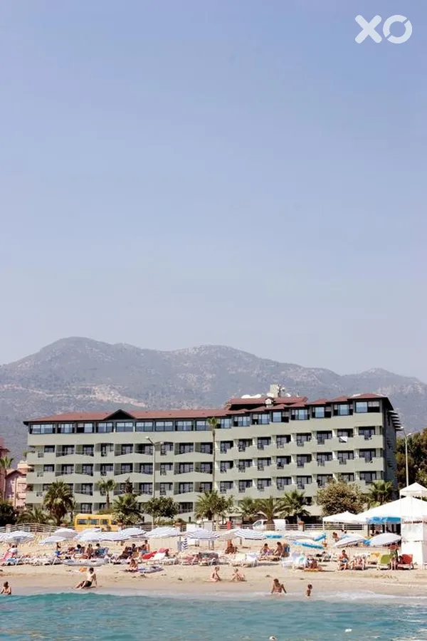Elysee Hotel