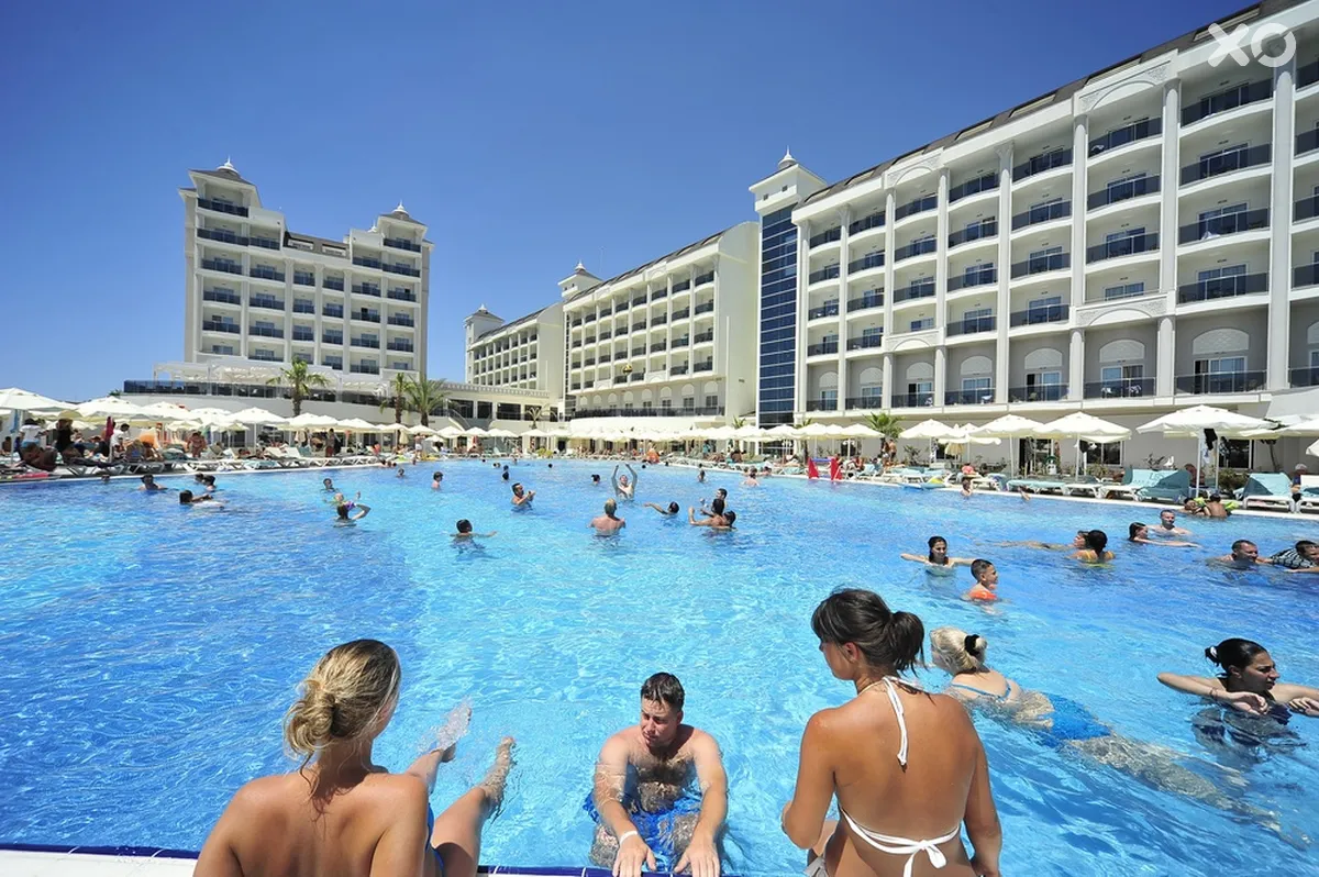 Lake & River Side Hotel & Spa