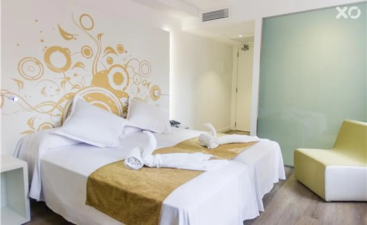 Triton Beach Hotel