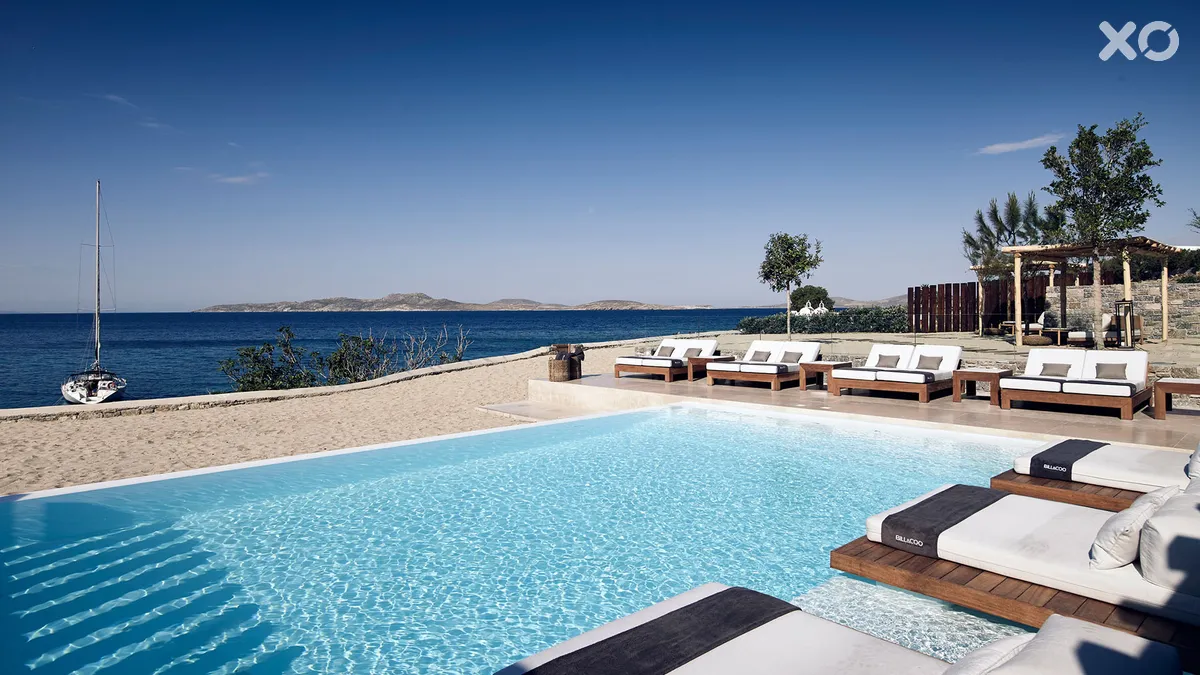 Bill & Coo Suites And Lounge