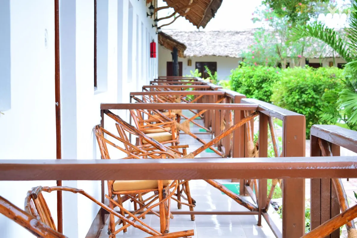 Amaan Bungalows Beach Resort
