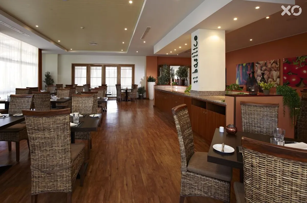 Porto Bay Falesia Hotel