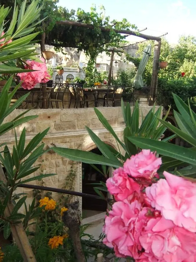 Melekler Evi Cave Hotel