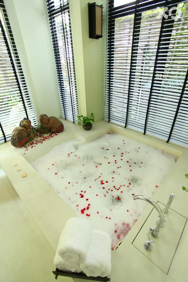 Novotel Rayong Rim Pae Resort Hotel