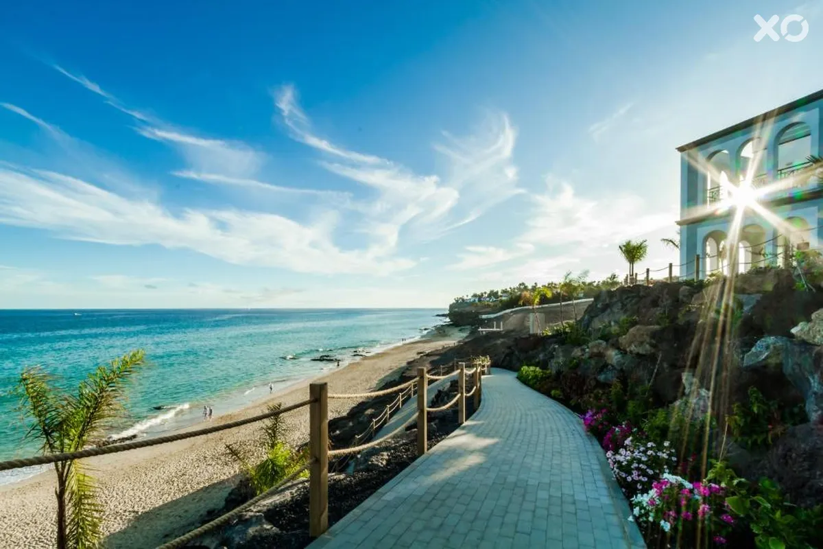 Royal Palm Resort & Spa