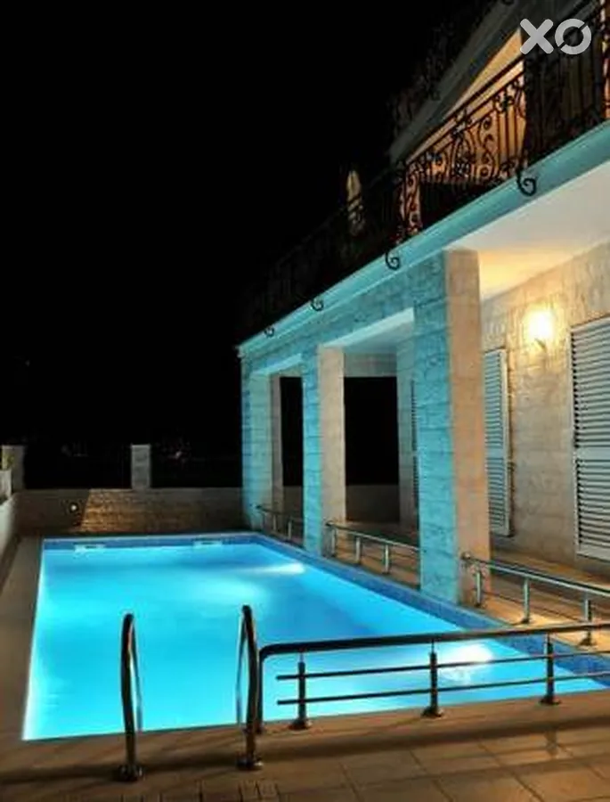 Mare Villa