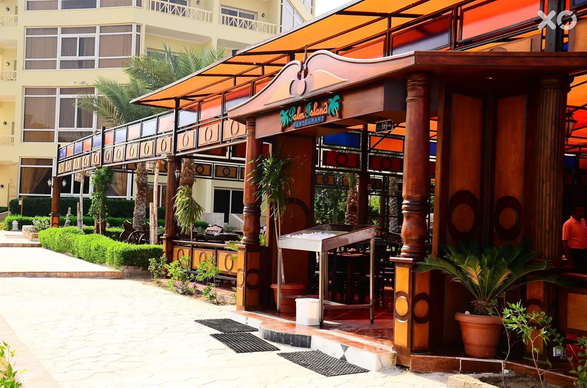 AMC Royal Hotel & Spa