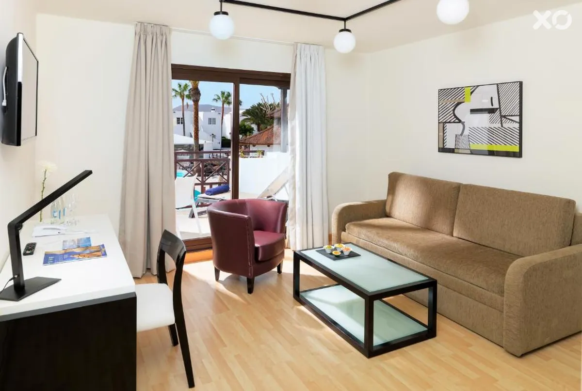 H10 White Suites Boutique Hotel