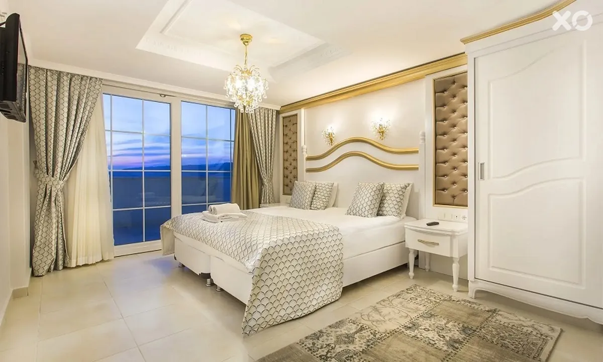 Modern Saraylar