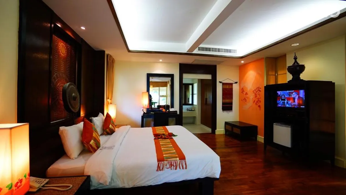 Baan Khao Lak Beach Resort