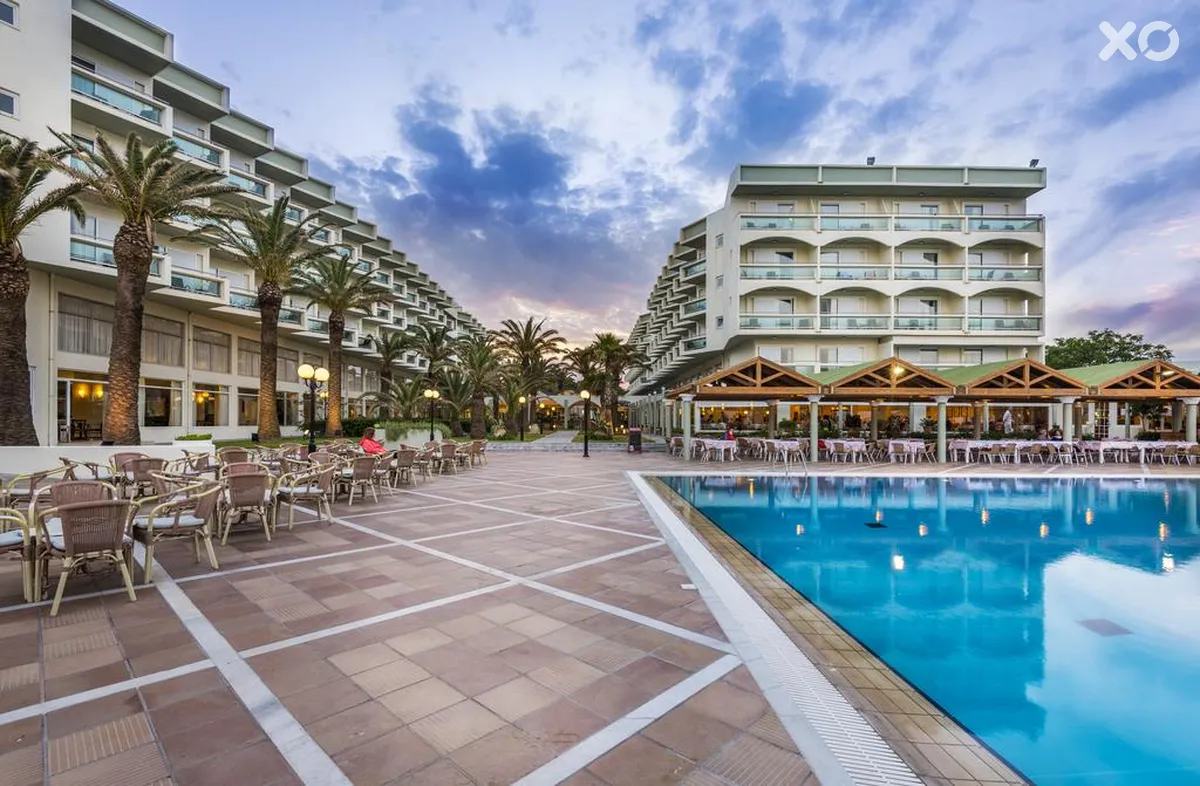 Apollo Beach Hotel