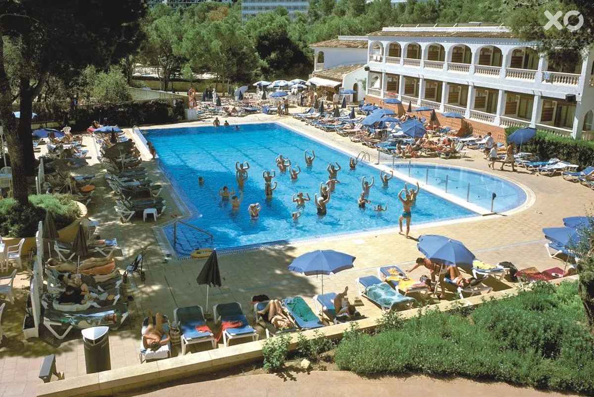 Beach Club Font De Sa Cala