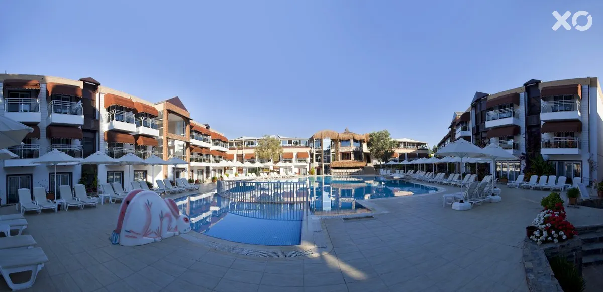Risa Hotel