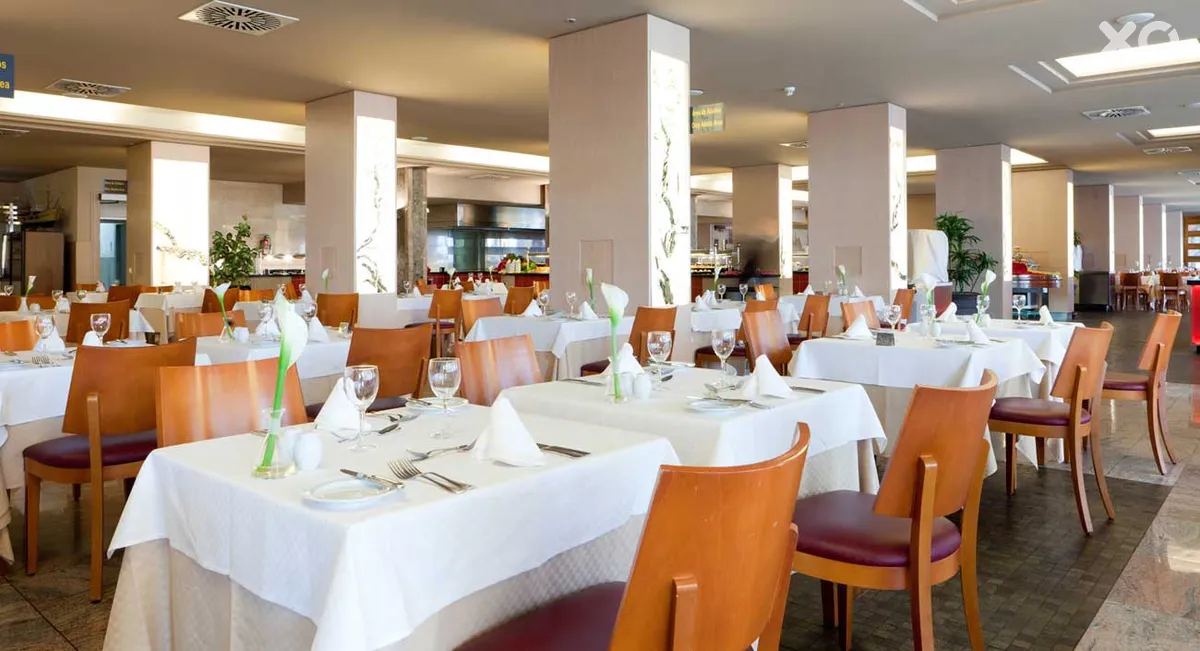 Adrian Hoteles Roca Nivaria Gran
