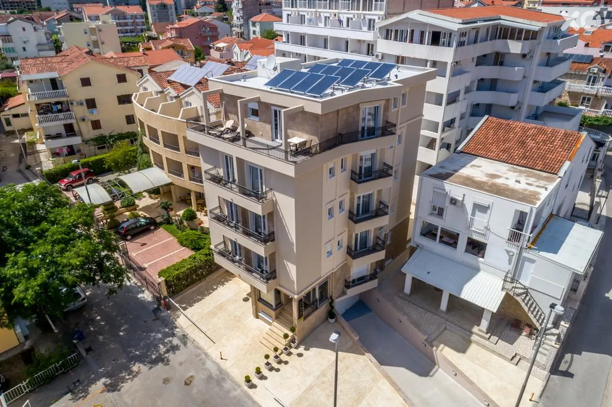 Al Mare Apartments