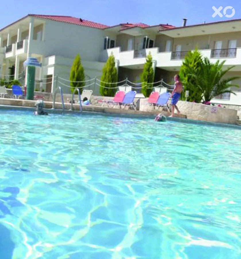Paradise Hotel