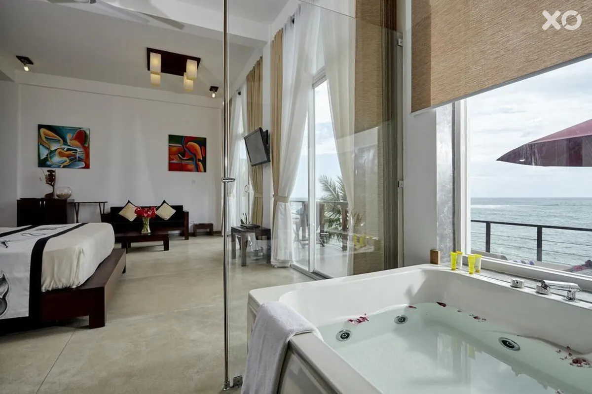 Gartons Cape Hotel