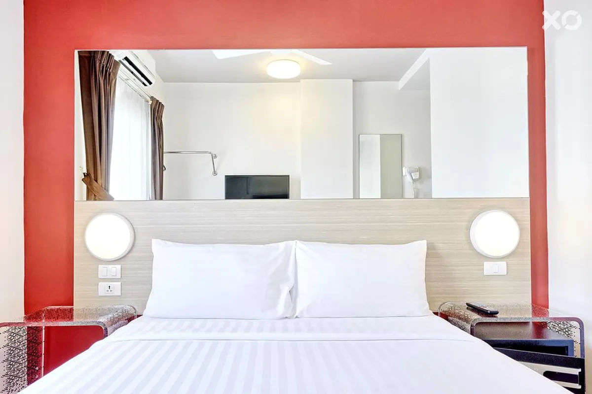 Red Planet Hotel