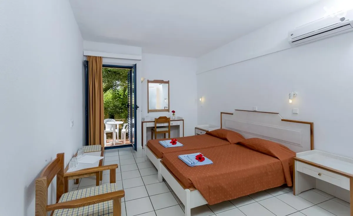 Dessole Dolphin Bay Resort