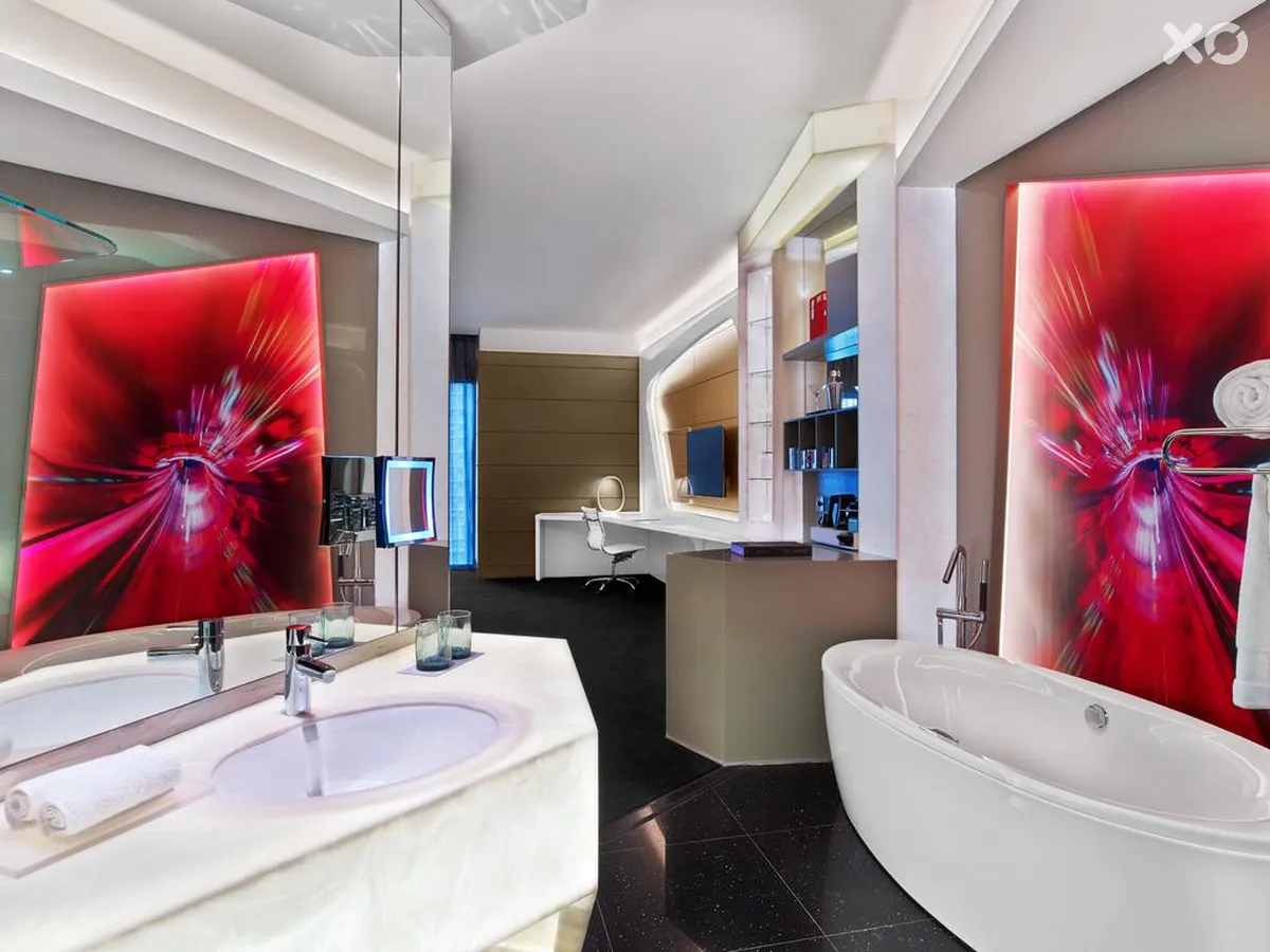V Hotel Dubai Curio Collection by Hilton